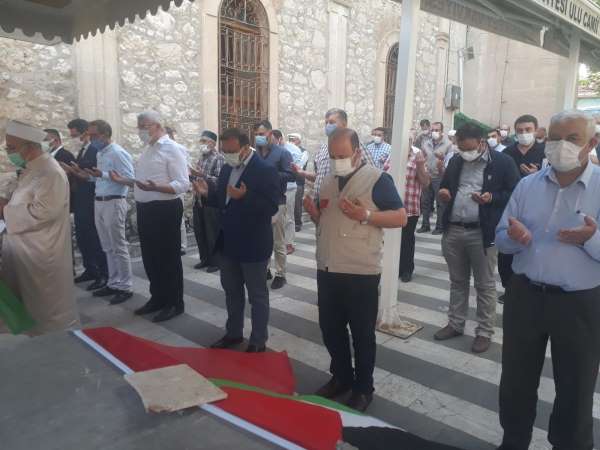 Kudüs şehitleri için gıyabi cenaze namazı ve basın açıklaması
