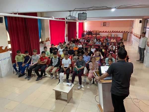 Günyüzü Şehit Recep Çetin Ortaokulu öğrencilerine Kur'an-ı Kerim semineri verildi