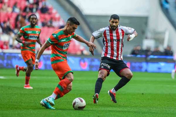 Trendyol Süper Lig: Samsunspor: 1 - Alanyaspor: 1