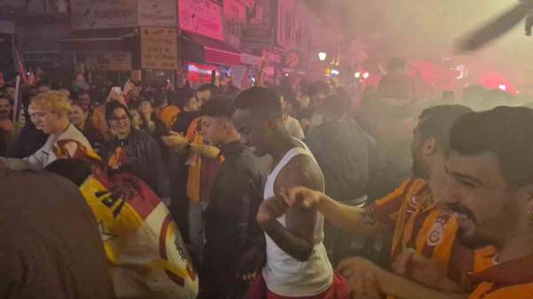Bartın'da Galatasaray taraftarının 5. yıldız coşkusu