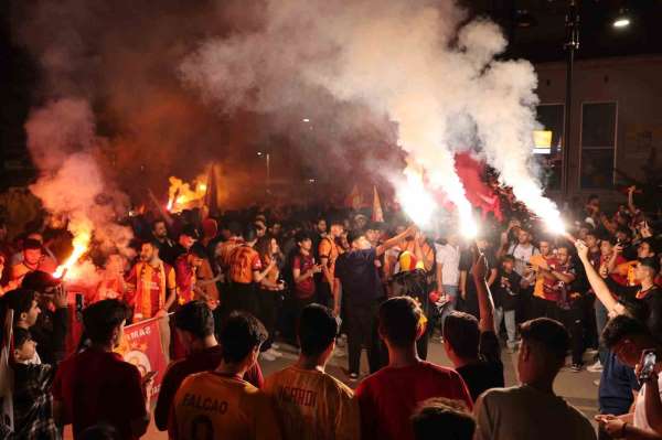 Galatasaray'ın şampiyonluğu Elazığ'da coşkuyla kutlandı