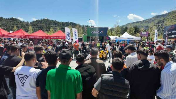 Binlerce motosiklet tutkunu Kadirli/Andırın Motofest'te bir araya geldi