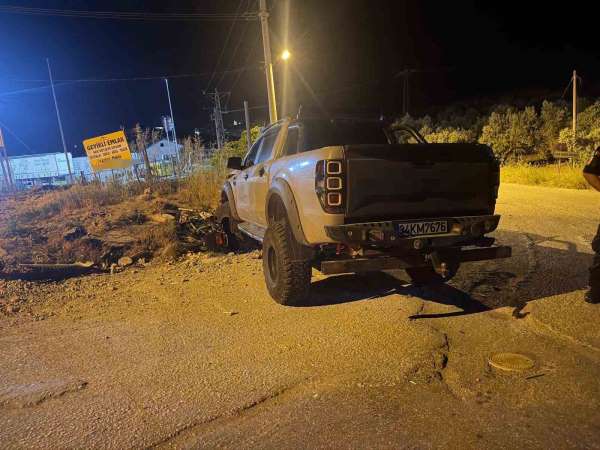 Çanakkale'de motosikletli genç trafik kazasında hayatını kaybetti