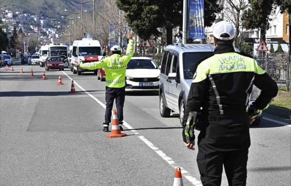 Ordu'da bir haftada 20 binden fazla araç ve sürücüsü denetlendi