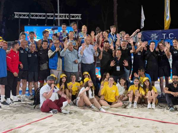 Plaj Voleybolu heyecanı Aydın'da yaşandı