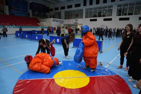 Samsun'da 'Gençlik Haftası ve Spor Festivali'