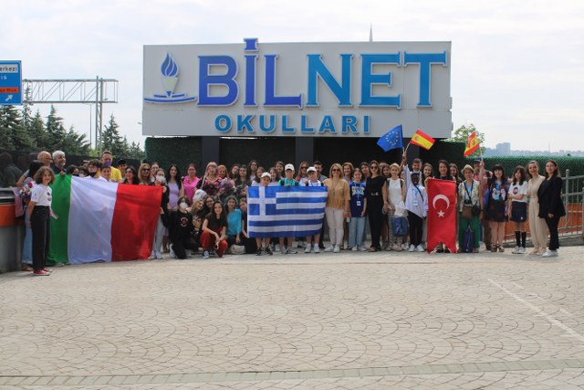 Erasmuslu öğrenciler BİLNET Okulları Samsun Kampüsünü ziyaret etti