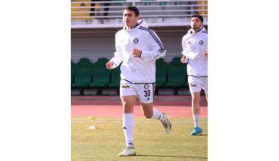 Altay, Yunus Efe Sarıkaya ile anlaşamadı
