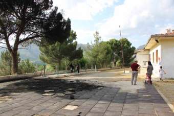 Amasya'da çocuk parkı alev alev yandı