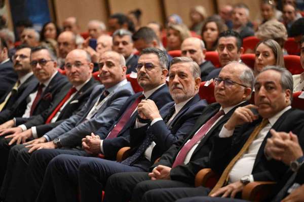 Next Level Uludağ Zirvesi Bursa Business School'da başladı