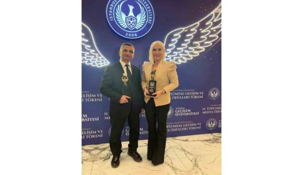 İstanbul Gelişim Üniversitesi 11. Toplumsal Gelişim ve Medya Ödülleri sahiplerini buldu