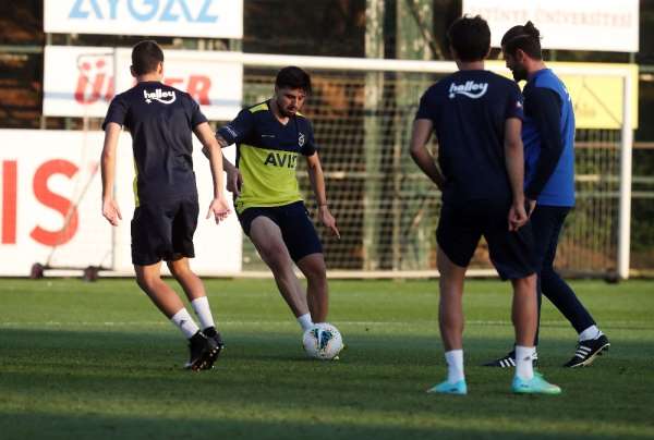 Fenerbahçe, derbi hazırlıklarını tamamladı