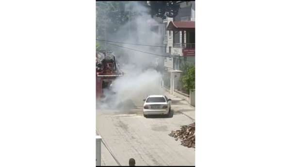 Bir anda motor kısmından duman yükseldi, faciadan dönüldü