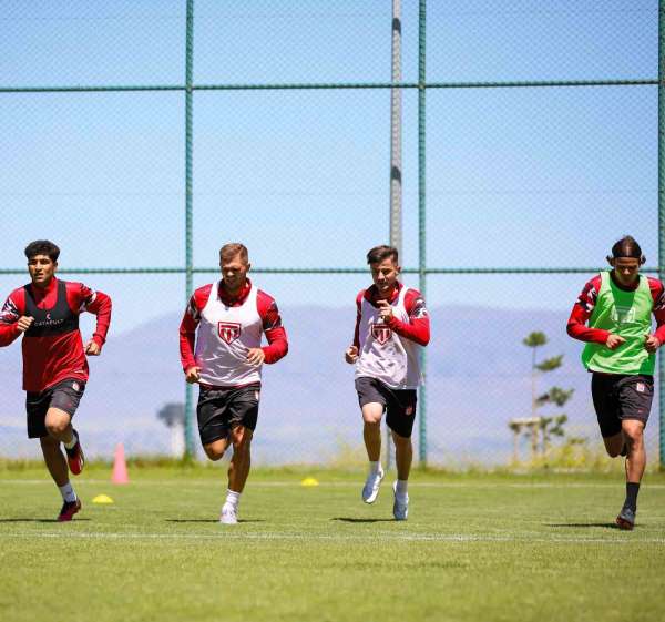 Sivasspor'da hazırlıklar tam gaz devam ediyor