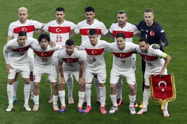 A Milli Futbol Takımı'ndan FIFA sıralamasında tarihi yükseliş