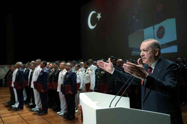 Cumhurbaşkanı Erdoğan: 'Terörsüz Türkiye' ve 'terörsüz bölge' hedeflerimize doğru kararlı, ümitli ve dikkatli