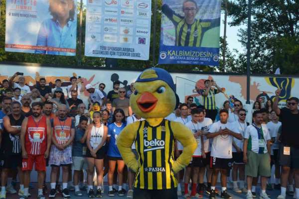 Sinop'ta 8. Berkay Akbaş Sokak Basketbolu Turnuvası başladı