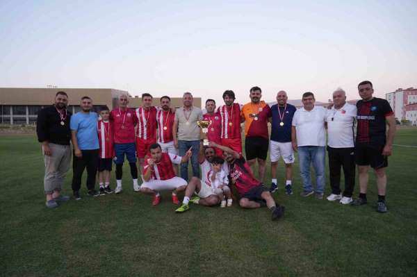 15 Temmuz Şehit Ömer Halisdemir Geleneksel Futbol Turnuvası tamamlandı