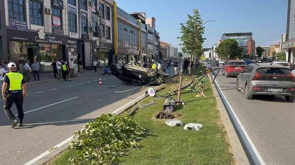 Bursa'da feci kaza : 2 yaralı