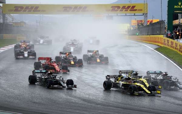 Formula 1 Japonya Grand Prix'i korona virüsten dolayı iptal edildi