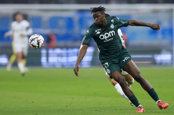 Engin Fırat: 'Singo, Galatasaray'ı hem ligde hem Avrupa'da yukarı taşır'