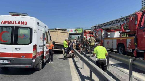 Bağcılar'da hafriyat kamyonunun altında kalan motosikletli hayatını kaybetti