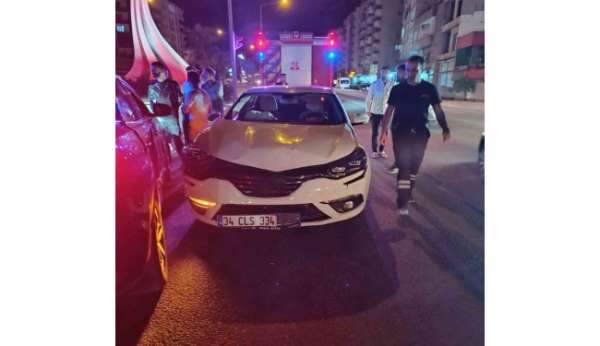 Mardin'de otomobillerin çarpıştığı kazada maddi hasar meydana geldi