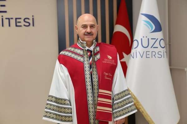 Rektör Sözbir: 'Düzce Üniversitesi'ni daha ileriye taşımak için çalışmaya devam edeceğiz'