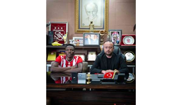 Sivasspor, Musah Mohammed'i kadrosuna kattı