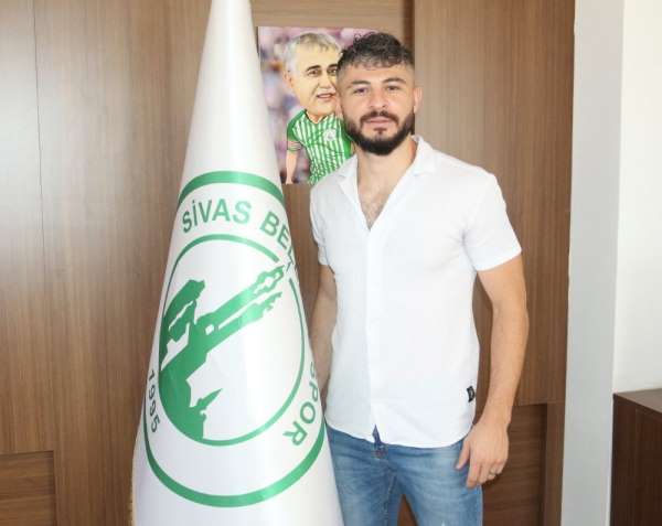Sivas Belediyespor, Hurşit Taşçı'yı transfer etti 