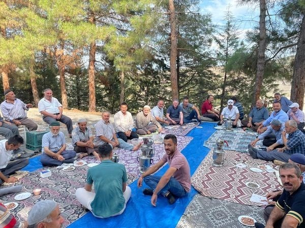 Samsun'da mahalleliden birlik ve beraberlik pikniği