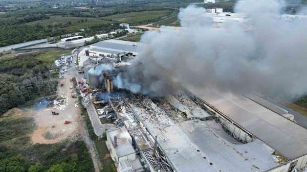 Sakarya'da Oba Makarna Fabrikası'ndaki patlamada yeni gelişme: 7 şüpheli ifadeye çağrıldı