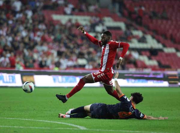 Trendyol Süper Lig: Samsunspor: 0 - RAMS Başakşehir: 0