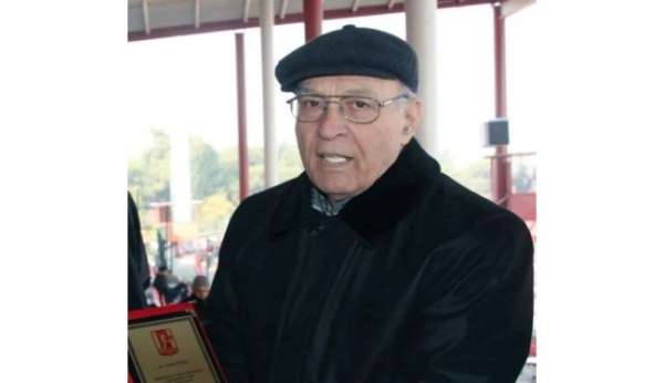 Balıkesirspor'un efsane futbolcu Coşkun Ehlidil hayatını kaybetti