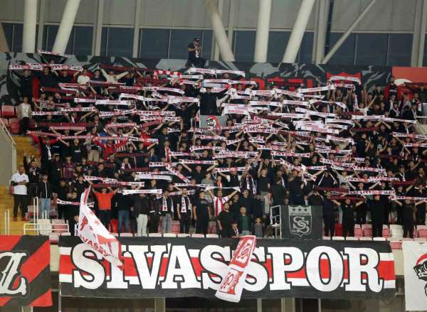 Sivasspor - Adana Demirspor maçının biletleri satışa çıktı