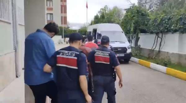 150 milyon liralık para trafiğine 7 ilde operasyon