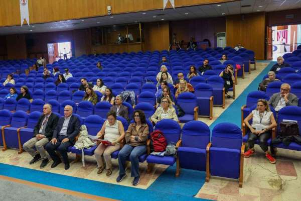 Dekan Danacı: 'Anabilim dallarımızdan sekizi akredite olmuş durumda'