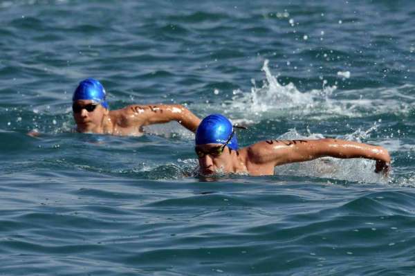 Mersin'de ilk kez yüzme maratonu düzenlendi