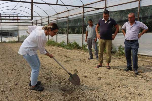 Büyükşehirden Serikli çiftçilere toprak analiz desteği - Antalya haber
