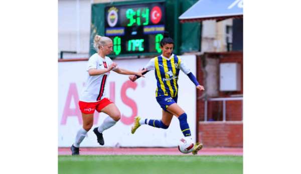 Turkcell Kadın Futbol Süper Ligi: Fenerbahçe: 0 - Ankara BŞB Fomget: 1