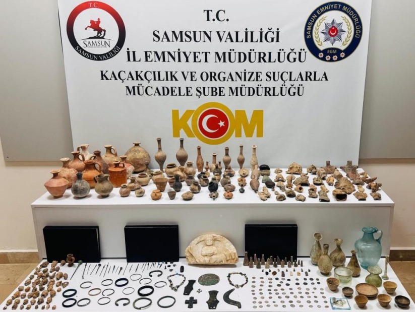 Samsun'da 325 tarihi eser ele geçirildi: 1 gözaltı