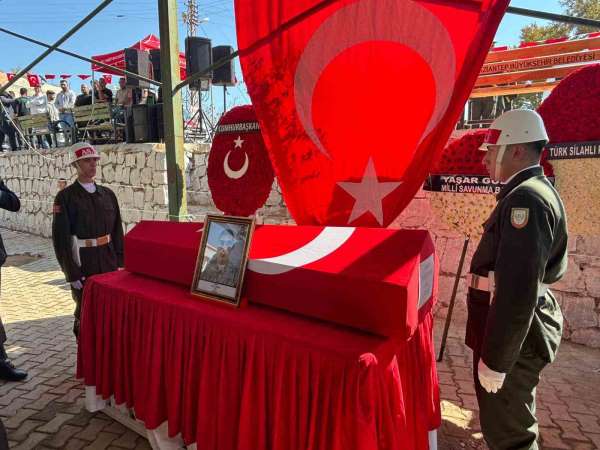 Şehit Piyade Er Eyüp Güner, son yolculuğuna uğurlandı