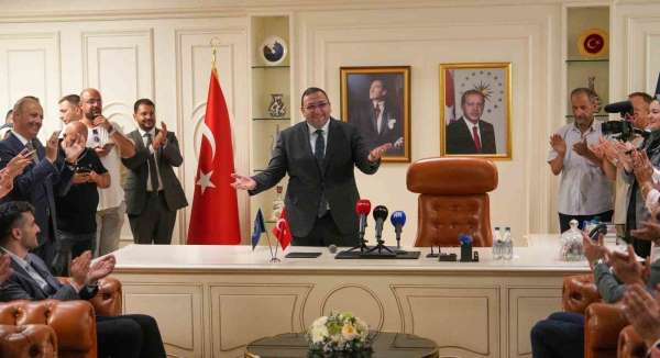 Başkan Vekili Gültekin'in hayatını kaybettiği kazada şoförü tutuklandı