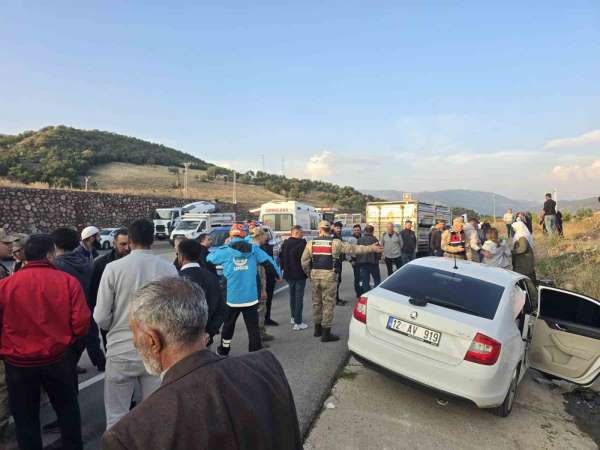Bingöl'de trafik kazası: 1'i ağır 3 yaralı