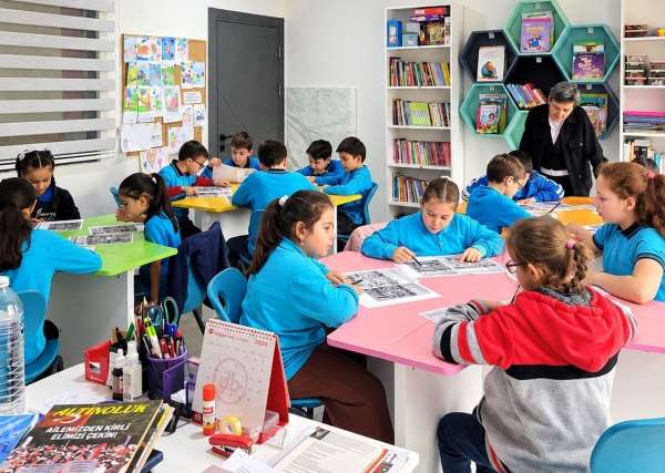 Canik'te kitaplar çocuklarla, çocuklar bilgiyle buluşuyor