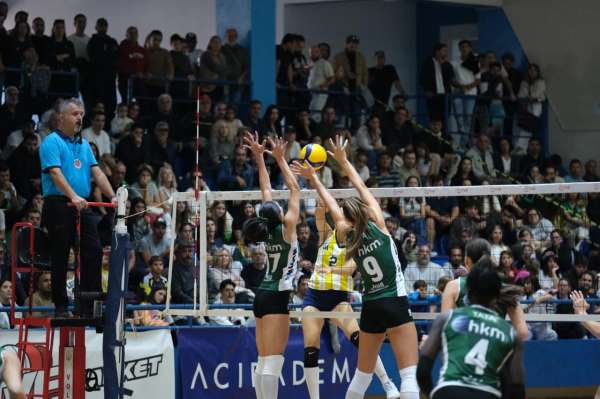 Kadınlar Voleybol 1. Ligi: Bodrum Belediyesi Bodrumspor: 3 - Fenerbahçe: 0