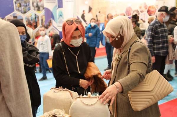 Ankaralılardan Samsun'un kenevir dokuması ürünlerine büyük ilgi