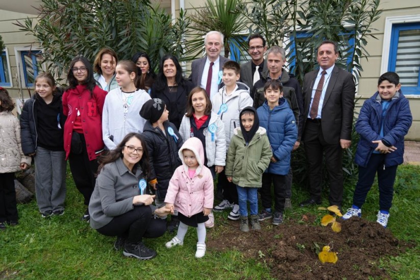 Samsun'da diyabetli çocuklar, 'Diyabet Ormanı'na fidan dikti