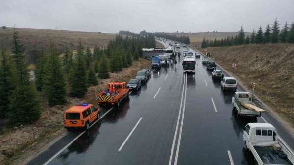 Eskişehir'de otobüs kazası: 1 ölü, 1'i ağır 42 yaralı