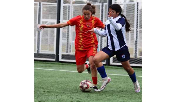 Kadınlar 1. Lig B Grubu: Kayseri Kadın FK: 2 - Adana İdman Yurdu: 1